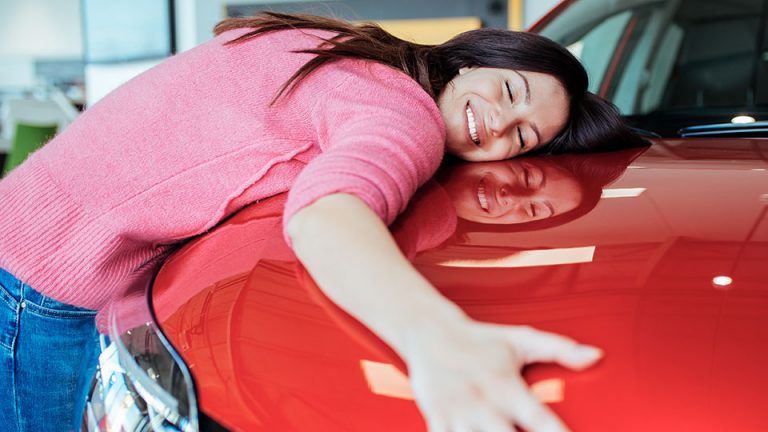 Fondos colectivos Vs. Créditos vehiculares ¿Cuál me conviene?